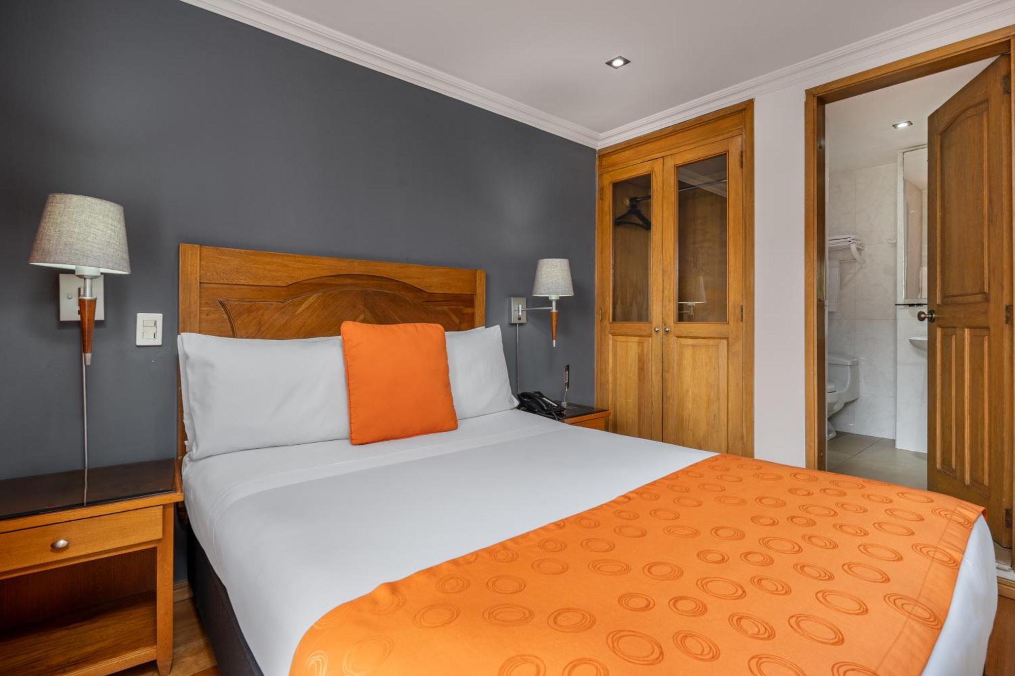 Hotel Egina Bogotá Kültér fotó